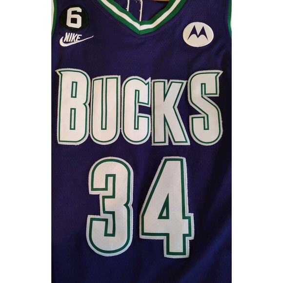 Men's Nike Swingman Basketball Jersey Milwaukee Bucks #34 Antetokounmpo - Small - Picture 2 of 5